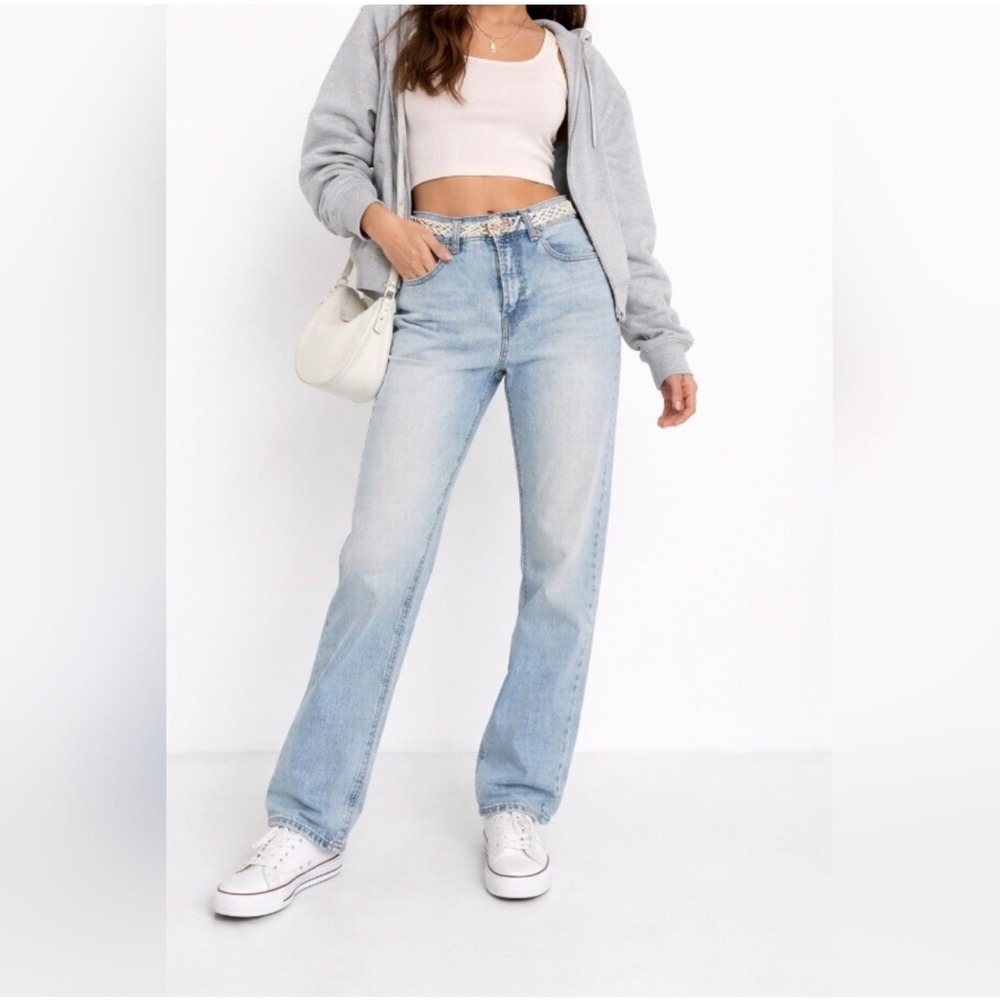 Frye light wash denim blue jeans